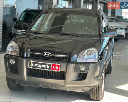 Черный Хендай Туксон, объемом двигателя 2.7 л и пробегом 158 тыс. км за 7940 $, фото 2 на Automoto.ua