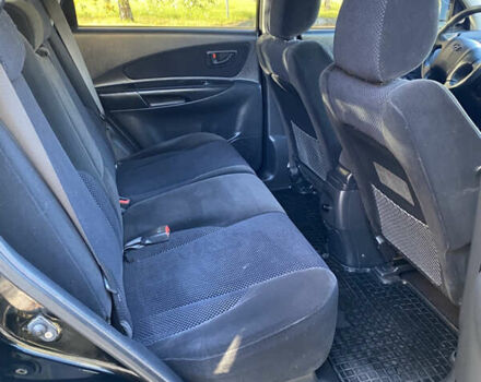 Черный Хендай Туксон, объемом двигателя 1.98 л и пробегом 218 тыс. км за 7200 $, фото 19 на Automoto.ua