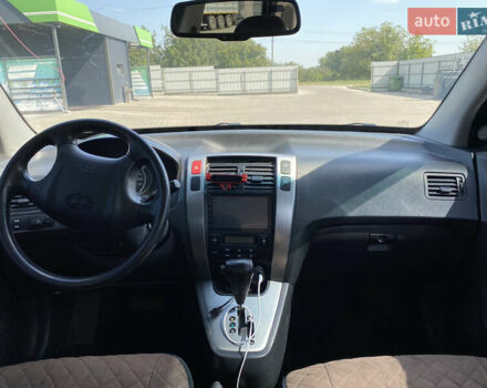 Чорний Хендай Туксон, об'ємом двигуна 1.98 л та пробігом 196 тис. км за 8100 $, фото 15 на Automoto.ua