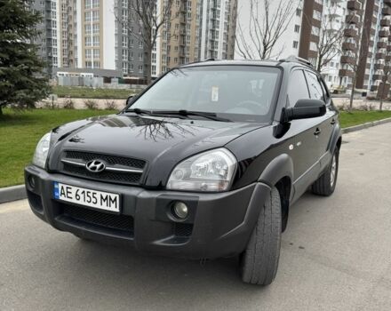 Чорний Хендай Туксон, об'ємом двигуна 2 л та пробігом 156 тис. км за 9200 $, фото 2 на Automoto.ua