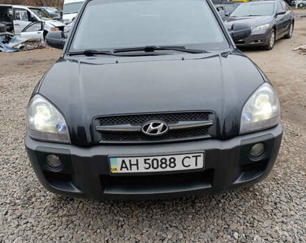 Чорний Хендай Туксон, об'ємом двигуна 0 л та пробігом 172 тис. км за 8500 $, фото 3 на Automoto.ua