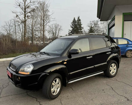 Черный Хендай Туксон, объемом двигателя 2 л и пробегом 210 тыс. км за 7850 $, фото 19 на Automoto.ua