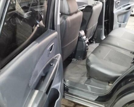 Хендай Туксон 2008 в Александрие на Automoto.ua Черный Хендай Туксон, объемом двигателя 1.98 л и пробегом 234 тыс. км за 8150 $, фото 11 на Automoto.ua