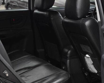 Чорний Хендай Туксон, об'ємом двигуна 2 л та пробігом 204 тис. км за 8650 $, фото 16 на Automoto.ua