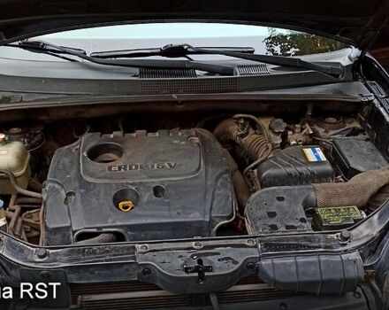 Чорний Хендай Туксон, об'ємом двигуна 2 л та пробігом 188 тис. км за 8800 $, фото 13 на Automoto.ua