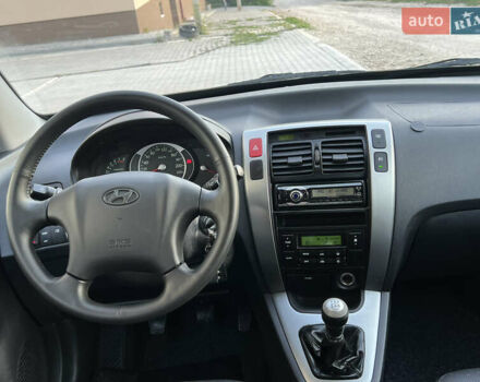 Чорний Хендай Туксон, об'ємом двигуна 1.98 л та пробігом 185 тис. км за 7199 $, фото 61 на Automoto.ua