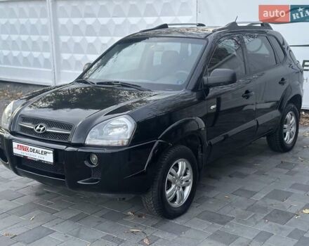 Хендай Туксон 2008 у Києві на Automoto.ua Чорний Хендай Туксон, об'ємом двигуна 2 л та пробігом 110 тис. км за 8750 $, фото 3 на Automoto.ua