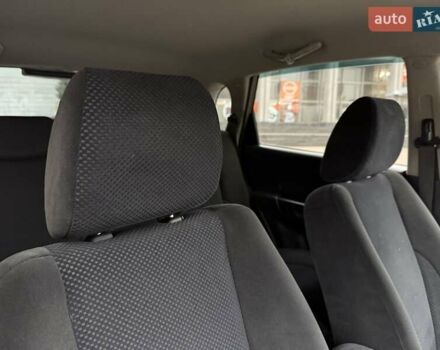 Черный Хендай Туксон, объемом двигателя 1.99 л и пробегом 240 тыс. км за 7200 $, фото 33 на Automoto.ua