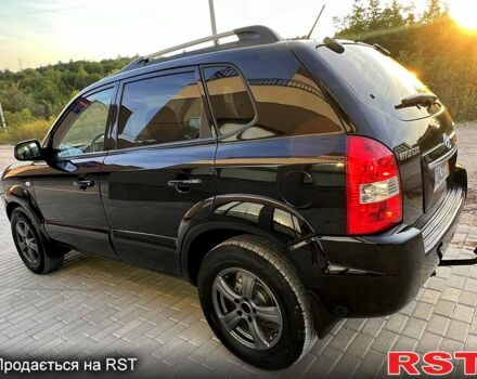 Хендай Туксон 2008 в Новой Водолаге на Automoto.ua Черный Хендай Туксон, объемом двигателя 2 л и пробегом 170 тыс. км за 8700 $, фото 1 на Automoto.ua