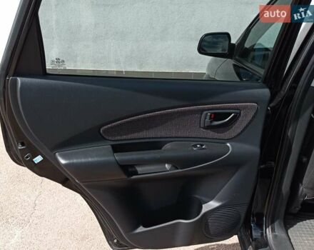 Чорний Хендай Туксон, об'ємом двигуна 1.98 л та пробігом 220 тис. км за 8500 $, фото 18 на Automoto.ua