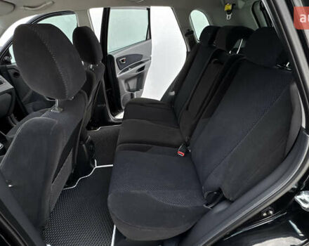 Черный Хендай Туксон, объемом двигателя 2 л и пробегом 67 тыс. км за 9999 $, фото 25 на Automoto.ua