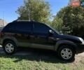 Черный Хендай Туксон, объемом двигателя 2 л и пробегом 334 тыс. км за 8700 $, фото 21 на Automoto.ua