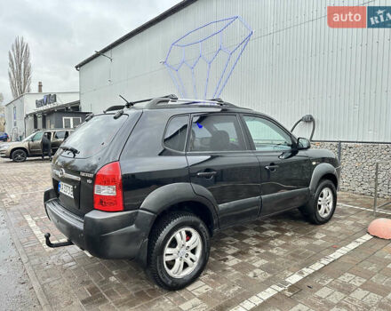 Чорний Хендай Туксон, об'ємом двигуна 2.66 л та пробігом 395 тис. км за 9950 $, фото 8 на Automoto.ua