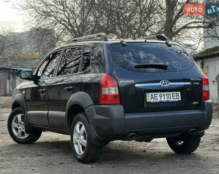 Чорний Хендай Туксон, об'ємом двигуна 2 л та пробігом 240 тис. км за 8500 $, фото 8 на Automoto.ua