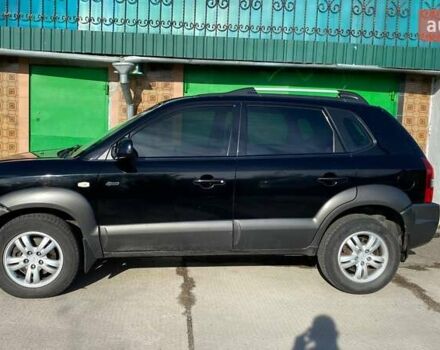 Хендай Туксон 2008 у Золотоноше на Automoto.ua Чорний Хендай Туксон, об'ємом двигуна 1.99 л та пробігом 149 тис. км за 9500 $, фото 1 на Automoto.ua