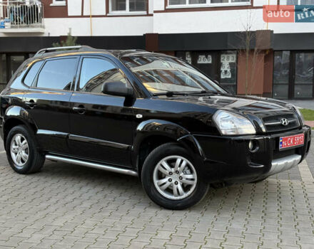 Чорний Хендай Туксон, об'ємом двигуна 2 л та пробігом 156 тис. км за 7850 $, фото 17 на Automoto.ua