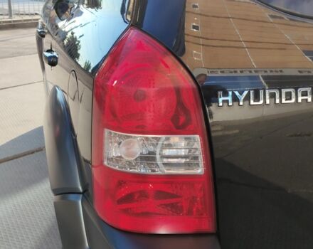 Черный Хендай Туксон, объемом двигателя 2 л и пробегом 82 тыс. км за 7490 $, фото 5 на Automoto.ua