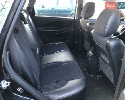 Чорний Хендай Туксон, об'ємом двигуна 1.98 л та пробігом 183 тис. км за 8800 $, фото 16 на Automoto.ua