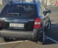 Чорний Хендай Туксон, об'ємом двигуна 1.98 л та пробігом 212 тис. км за 7766 $, фото 4 на Automoto.ua