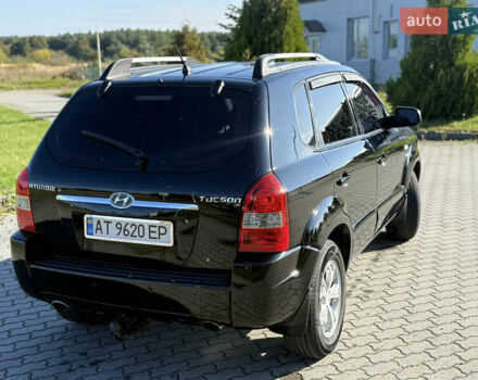 Хендай Туксон 2008 в Радехове на Automoto.ua Черный Хендай Туксон, объемом двигателя 1.98 л и пробегом 370 тыс. км за 7350 $, фото 14 на Automoto.ua