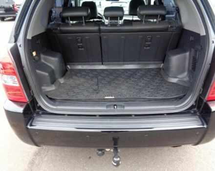 Чорний Хендай Туксон, об'ємом двигуна 0 л та пробігом 189 тис. км за 2028 $, фото 5 на Automoto.ua