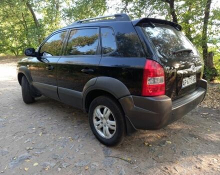 Чорний Хендай Туксон, об'ємом двигуна 2 л та пробігом 270 тис. км за 8000 $, фото 2 на Automoto.ua