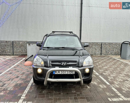 Чорний Хендай Туксон, об'ємом двигуна 2.66 л та пробігом 395 тис. км за 9950 $, фото 1 на Automoto.ua