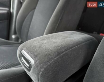 Черный Хендай Туксон, объемом двигателя 1.99 л и пробегом 240 тыс. км за 7200 $, фото 51 на Automoto.ua