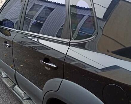 Хендай Туксон 2008 у Харкові на Automoto.ua Чорний Хендай Туксон, об'ємом двигуна 1.99 л та пробігом 188 тис. км за 8800 $, фото 5 на Automoto.ua