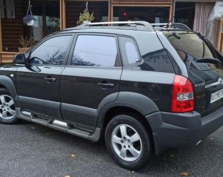 Хендай Туксон 2008 у Харкові на Automoto.ua Чорний Хендай Туксон, об'ємом двигуна 1.99 л та пробігом 188 тис. км за 8800 $, фото 11 на Automoto.ua