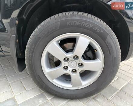 Черный Хендай Туксон, объемом двигателя 2 л и пробегом 137 тыс. км за 8400 $, фото 12 на Automoto.ua