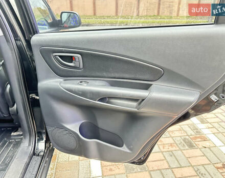 Чорний Хендай Туксон, об'ємом двигуна 2.66 л та пробігом 395 тис. км за 9950 $, фото 29 на Automoto.ua