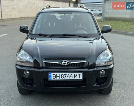 Хендай Туксон 2009 в Киеве на Automoto.ua Черный Хендай Туксон, объемом двигателя 2 л и пробегом 110 тыс. км за 8700 $, фото 1 на Automoto.ua