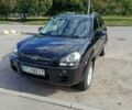 Чорний Хендай Туксон, об'ємом двигуна 1.98 л та пробігом 242 тис. км за 8900 $, фото 1 на Automoto.ua
