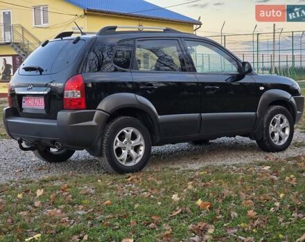 Хендай Туксон 2009 в Гусятине на Automoto.ua Черный Хендай Туксон, объемом двигателя 2 л и пробегом 143 тыс. км за 9700 $, фото 21 на Automoto.ua