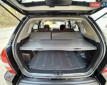 Черный Хендай Туксон, объемом двигателя 2 л и пробегом 148 тыс. км за 8700 $, фото 17 на Automoto.ua