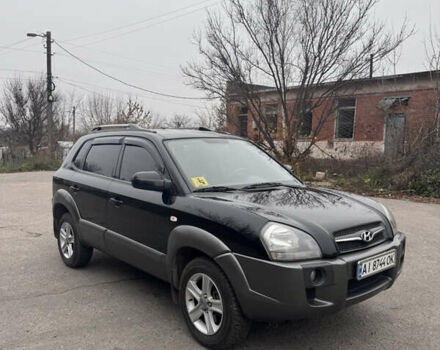 Чорний Хендай Туксон, об'ємом двигуна 2 л та пробігом 120 тис. км за 9000 $, фото 2 на Automoto.ua