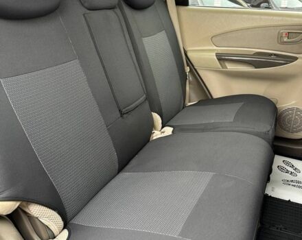 Черный Хендай Туксон, объемом двигателя 2 л и пробегом 166 тыс. км за 7500 $, фото 5 на Automoto.ua