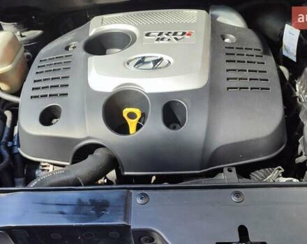 Чорний Хендай Туксон, об'ємом двигуна 2 л та пробігом 157 тис. км за 10000 $, фото 3 на Automoto.ua