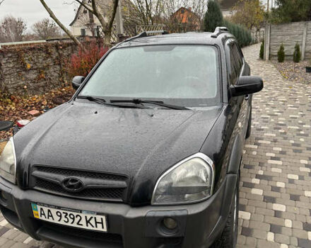 Черный Хендай Туксон, объемом двигателя 2.66 л и пробегом 205 тыс. км за 10000 $, фото 31 на Automoto.ua