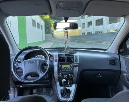 Хендай Туксон 2009 в Кривом Роге на Automoto.ua Черный Хендай Туксон, объемом двигателя 2 л и пробегом 245 тыс. км за 7900 $, фото 5 на Automoto.ua