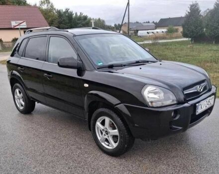 Чорний Хендай Туксон, об'ємом двигуна 2 л та пробігом 220 тис. км за 2750 $, фото 5 на Automoto.ua