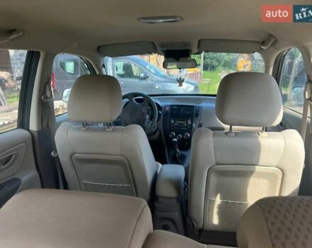 Чорний Хендай Туксон, об'ємом двигуна 2 л та пробігом 187 тис. км за 7900 $, фото 9 на Automoto.ua