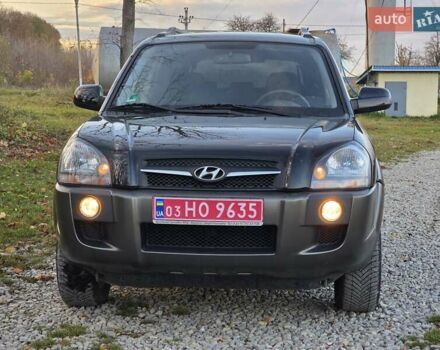 Хендай Туксон 2009 в Гусятине на Automoto.ua Черный Хендай Туксон, объемом двигателя 2 л и пробегом 143 тыс. км за 9700 $, фото 18 на Automoto.ua