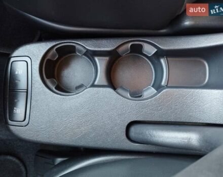 Черный Хендай Туксон, объемом двигателя 1.99 л и пробегом 159 тыс. км за 9700 $, фото 18 на Automoto.ua