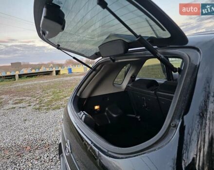 Хендай Туксон 2009 в Гусятине на Automoto.ua Черный Хендай Туксон, объемом двигателя 2 л и пробегом 143 тыс. км за 9700 $, фото 53 на Automoto.ua