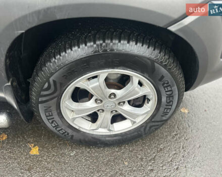 Чорний Хендай Туксон, об'ємом двигуна 1.98 л та пробігом 230 тис. км за 8700 $, фото 8 на Automoto.ua