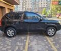 Черный Хендай Туксон, объемом двигателя 2 л и пробегом 135 тыс. км за 9750 $, фото 3 на Automoto.ua