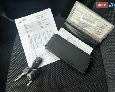 Чорний Хендай Туксон, об'ємом двигуна 1.98 л та пробігом 230 тис. км за 8700 $, фото 20 на Automoto.ua