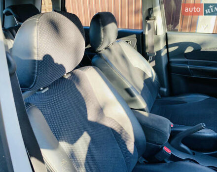 Черный Хендай Туксон, объемом двигателя 1.99 л и пробегом 95 тыс. км за 8500 $, фото 11 на Automoto.ua